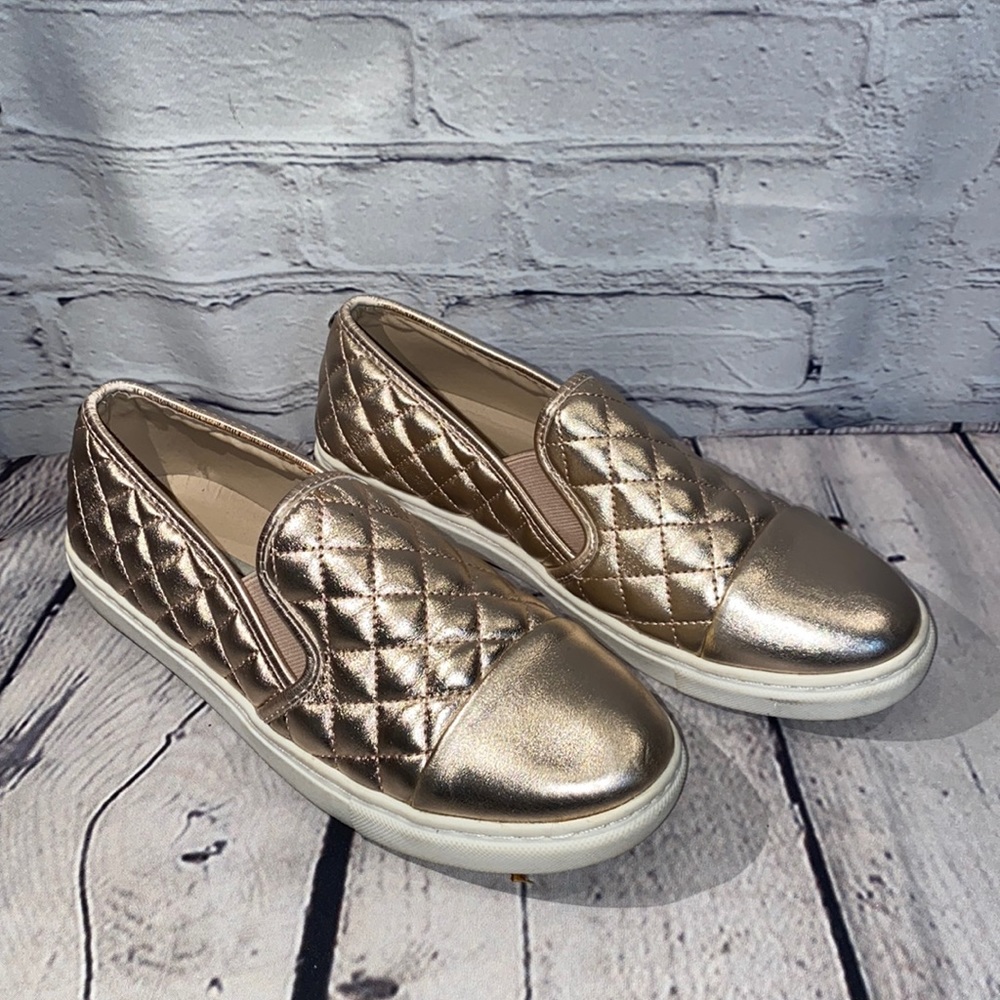 Steve Madden slip on sneakers